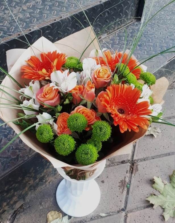 Букет цветов из: Герберы, Хризантемы, Альстромерии и Розы в Чердаклах