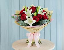 Букет цветов из:  Лилии и Розы в Чердаклах