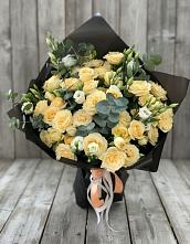Букет цветов из:  Розы и Лизиантусы в Чердаклах