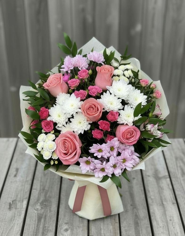 Букет цветов из: Альстромерии, Гвоздики, Розы и Хризантемы в Чердаклах