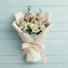 Букет цветов из:  Альстромерии в Чердаклах