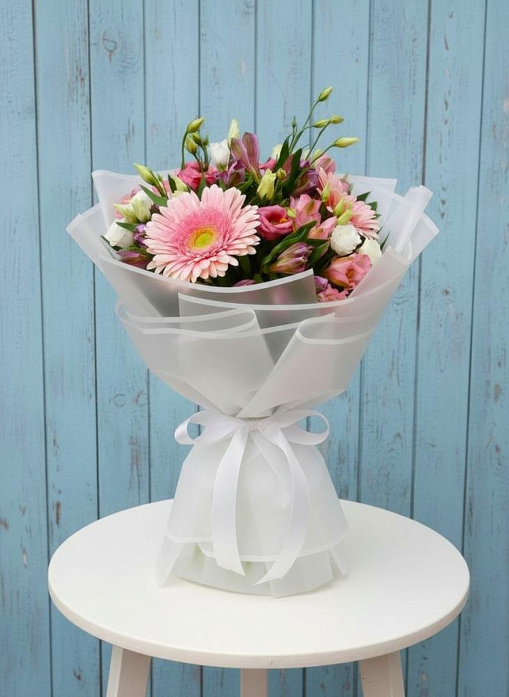 Букет цветов из: Герберы, Альстромерии и Лизиантусы в Чердаклах