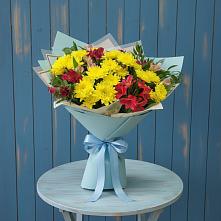Букет цветов из:  Альстромерии и Хризантемы в Чердаклах